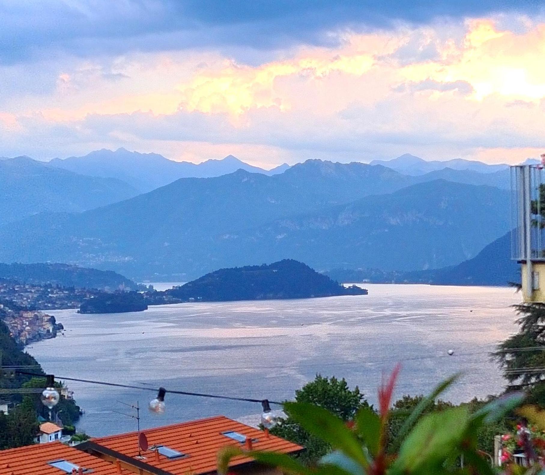 Vista Dolce Isola _ Lakeview Pool, Terrace & Garden Apartment Argegno Oda fotoğraf